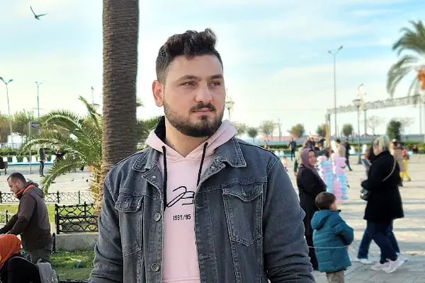 Özel İzmir Lokman Hekim Sağlık, Fen ve Anadolu Liseleri - Ege Hekimoğlu Eğitim Kurumları - Resim 3