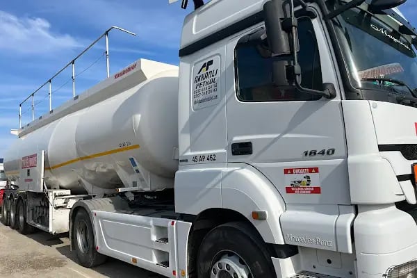 AKKANLI PETROL UR.NAK INS VE MALZ GIDA MAD.PAZ.SAN VE TİC LTD ŞTİ. - Resim 5