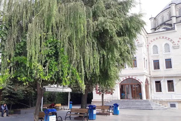 Güngören Bağcılar Sanayi Sitesi Cami - Resim 12