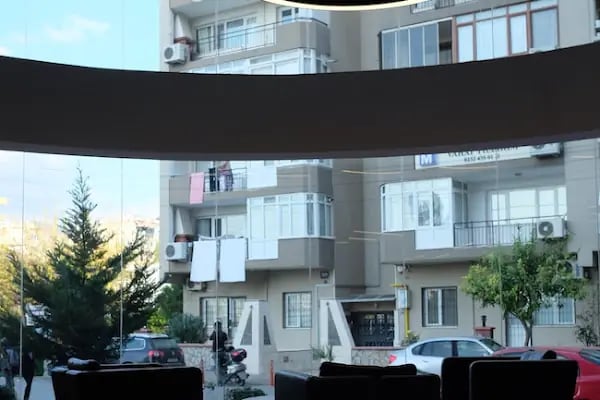 Özel Smyrna Ağız ve Diş Sağlığı Polikliniği - Resim 5