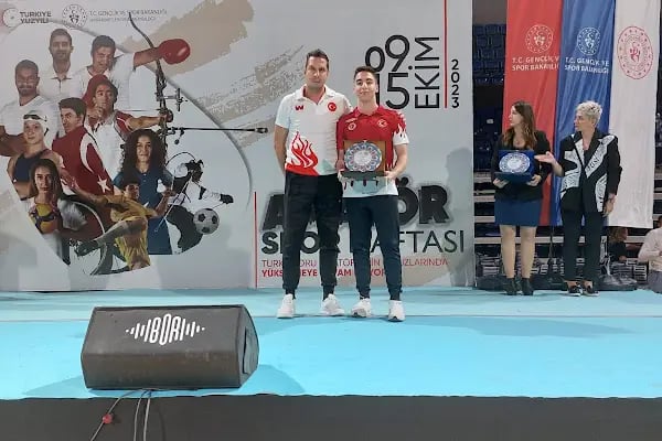 KUNG FU WİNG CHUN &amp; BRAZILIAN JIUJITSU/BJJ &amp; NOGİ SAVUNMA SANATLARI OKULU - Resim 3