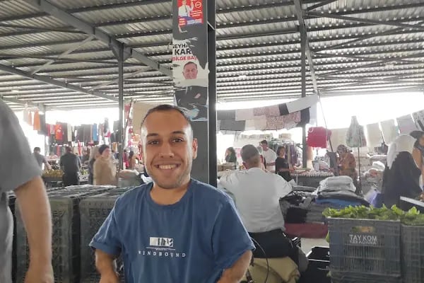 Gulbahcesi kapali semt pazari - Resim 5