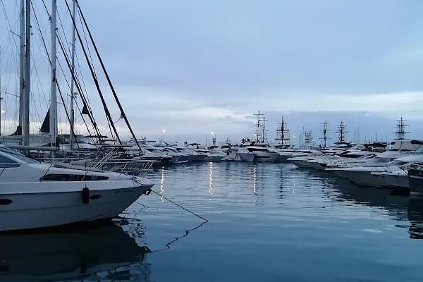 G Marina Kemer - Resim 3