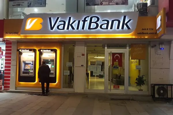 VakıfBank Arnavutköy İstanbul Şubesi - Resim 1