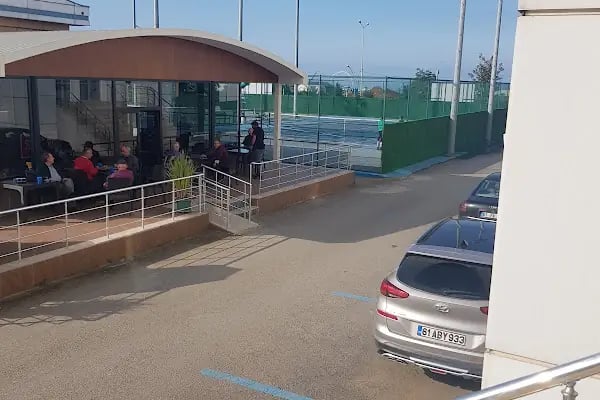 Beşirli Tenis Kortlari - Resim 15