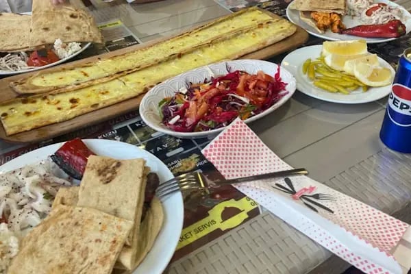 Konyalı Özbekler Pide Salonu - Resim 14