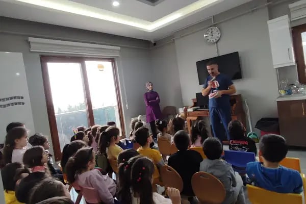 Denttaş Ağız ve Diş Sağlığı Polikliniği-MARDİN DİŞ HEKİMİ TANJU DEMIRTAŞ-dental klinik - Resim 17