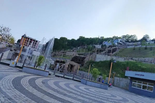 Serdivan Şelale Park - Resim 17