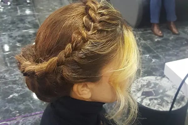 Can Hair Studio - Resim 3