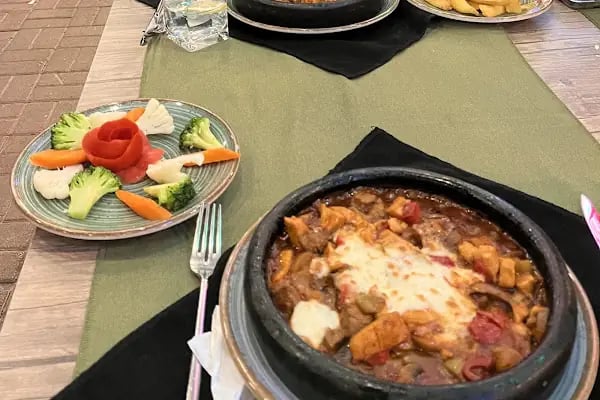 Anna Queen Restaurant - Resim 12