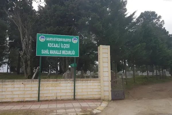 Kocaali Sahil Mezarlığı - Resim 4