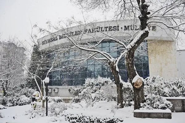 Ankara Üniversitesi Siyasal Bilgiler Fakültesi - Resim 19