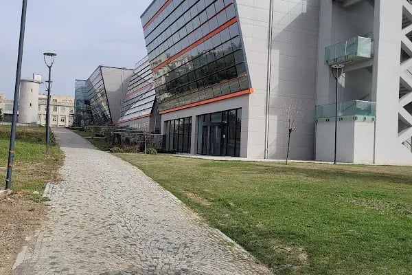 Boğaziçi Üniversitesi Kandilli Kampüsü Feza Gürsey Merkezi - Resim 18