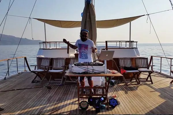 Electrosound Ses Işık kiralama sistemleri Bodrum - Resim 2