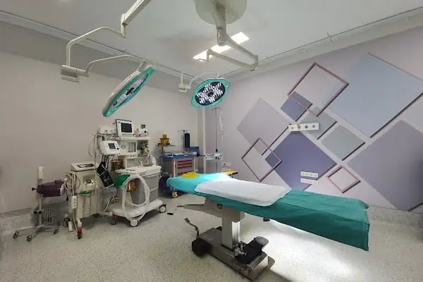 Central Hospital Ataşehir (Eren Hastanesi) - Resim 5