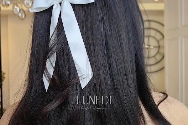 LUNEDI Makeup/Hair Boutique Studio - Resim 17