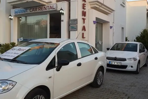 Marina Car Rental - Resim 19