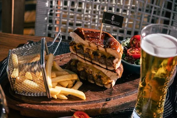 Sofi’s Marina Brasserie - Resim 5
