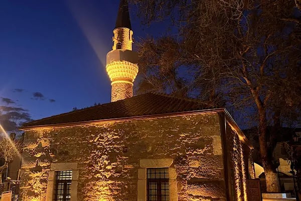 Türkkuyusu Cami - Resim 11