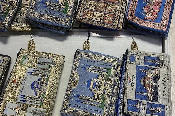 ALYA GIFT SHOP - Arnavutköy Suitcase Bag Gift - Resim 4