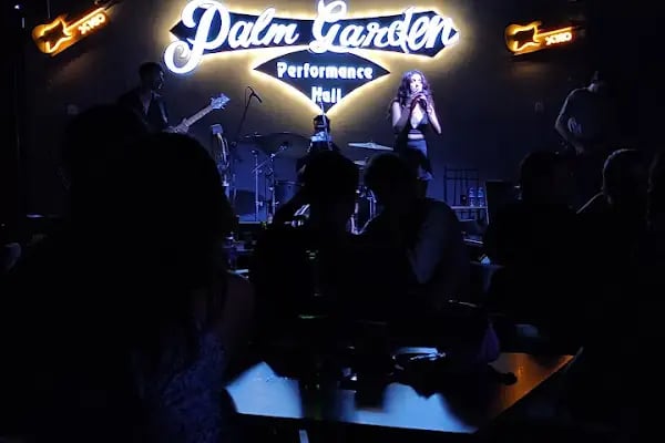 Palm Garden Performance Hall - Resim 4