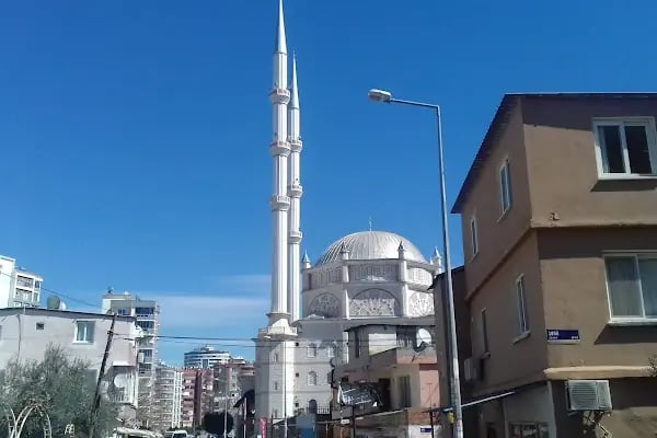 Toros Üniversitesi Bahçelievler Kampüsü - Resim 4