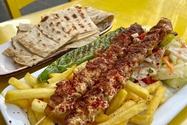 Masaldondurma Cafe Restoran - Resim 4