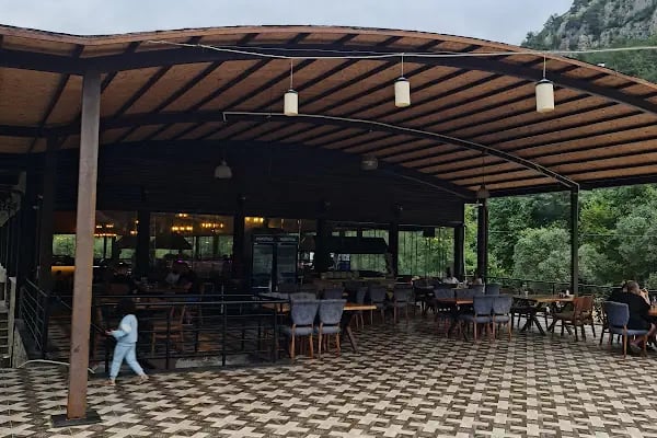 Şelale Yeşil Vadi Et Mangal - Resim 18