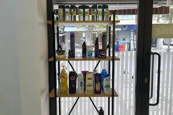 Rıfat Berber Shop - Resim 3