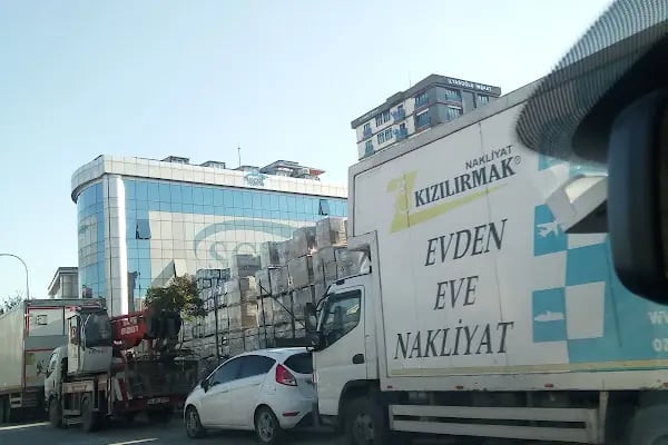 SGK Ümraniye Sosyal Güvenlik Merkezi - Resim 16
