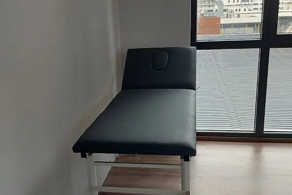 Doç. Dr. Esra ERKOL İNAL - Fizik Tedavi ve Rehabilitasyon Kliniği - Resim 8