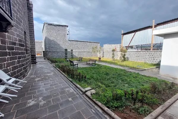 Ermeni Katolik Kilisesi - Resim 12
