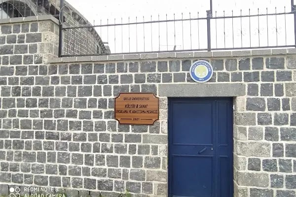 Ermeni Katolik Kilisesi - Resim 11