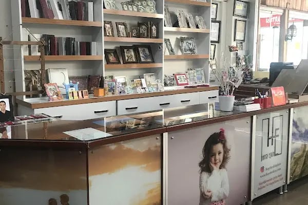 Hayri Eşkin Fotoğrafçılık Emniyet Müdürlüğü Karşısı - Resim 13