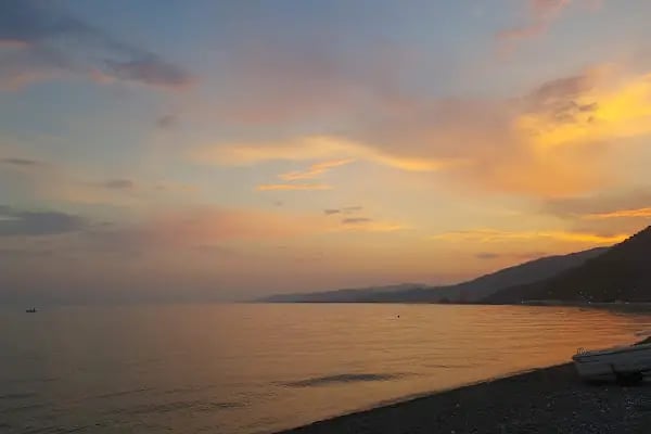 Hay Beach Club - Resim 5