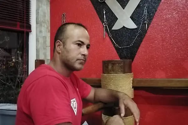 İzmir Yakın Dövüş Sanatları Eğitim Merkezi - Resim 9