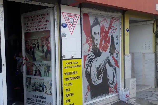 İzmir Yakın Dövüş Sanatları Eğitim Merkezi - Resim 12