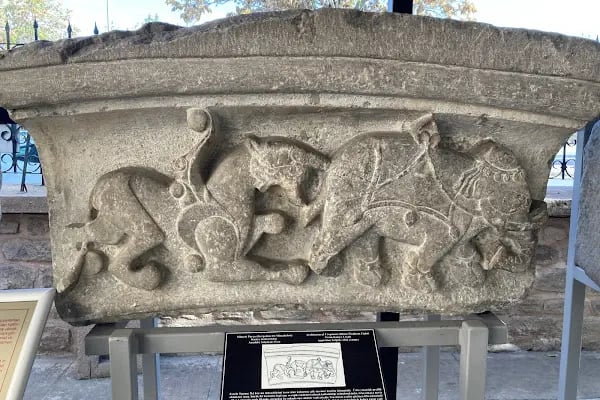Karatay Medresesi - Resim 16
