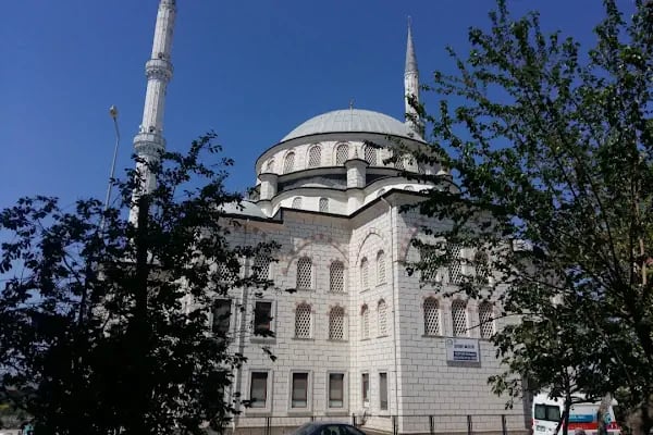 Özcanlar Cami - Resim 3