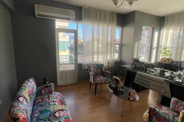 Alanya İkamet Alanya Visa Permit Consultancy Office | Neon - Resim 5