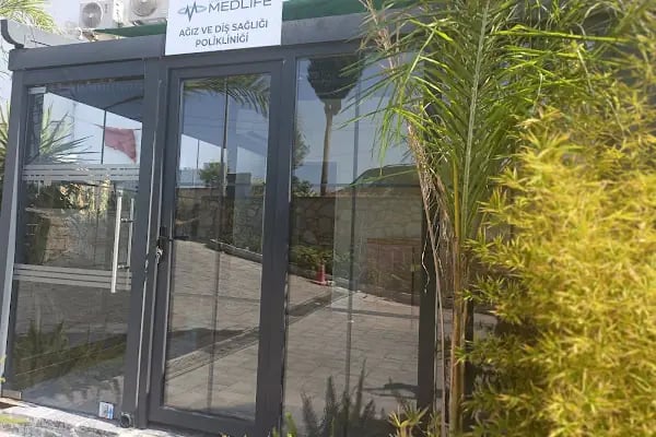 BODRUM MEDLİFE AĞIZ VE DİŞ SAĞLIĞI POLİKLİNİĞİ - Resim 9
