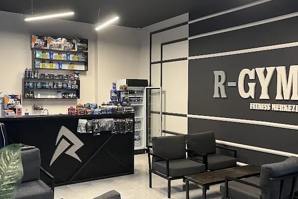 R GYM - AVM Yolu Şubesi - Reaksiyon Fitness Akademi İnegöl Spor Salonu - Resim 5