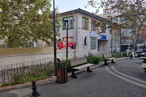 Balıkesir Karesi Ortaokulu - Resim 5
