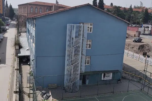 Balıkesir Karesi Ortaokulu - Resim 6