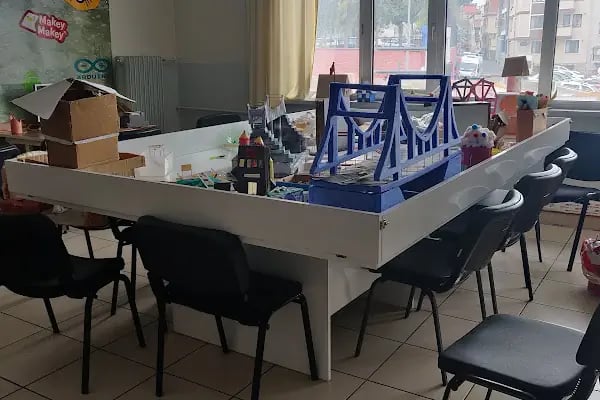 Balıkesir Karesi Ortaokulu - Resim 14