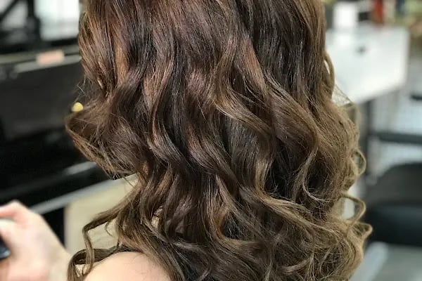 ŞAN KUAFÖR buca bayan kuaför güzellik salonu - Resim 19