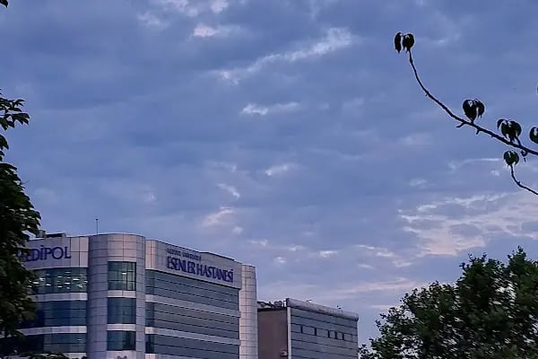 Medipol Üniversitesi Esenler Hastanesi - Resim 3
