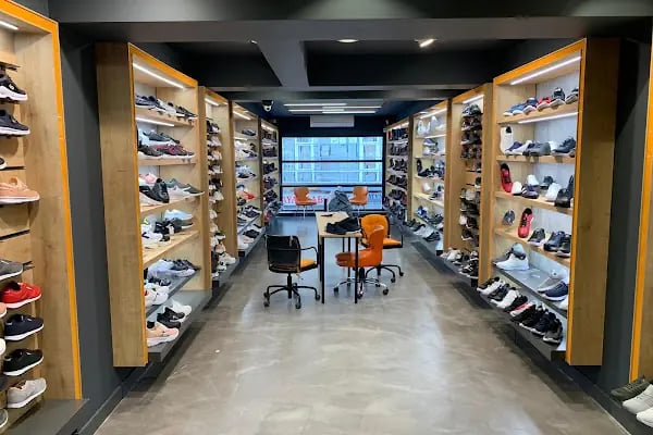Toptan Ayakkabı Satış Merkezi Toptancımburada.com İstanbul Gedikpaşa - Resim 2