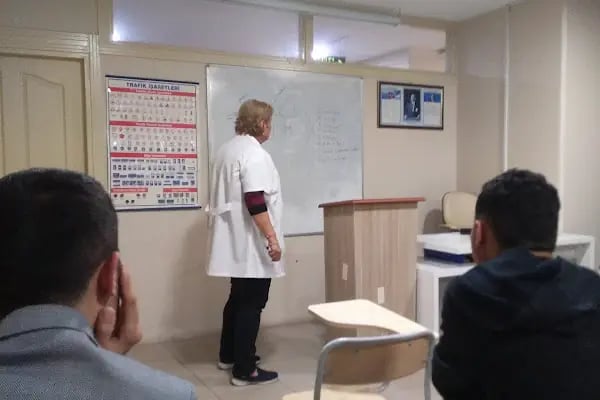 Yeni CEBECİ SÜRÜCÜ KURSU - Resim 19