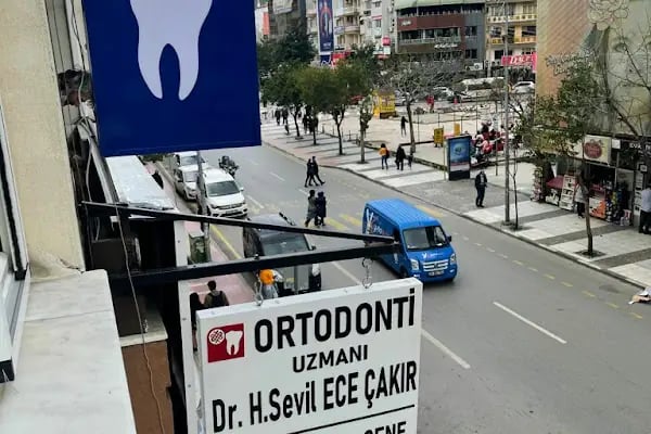 Ağız, Diş ve Çene Cerrahisi Uzmanı Dr. Dt. Mustafa ÇAKIR - Resim 4